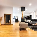Infinium Pensión Zamora