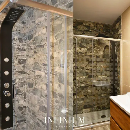 Infinium Θαμόρα